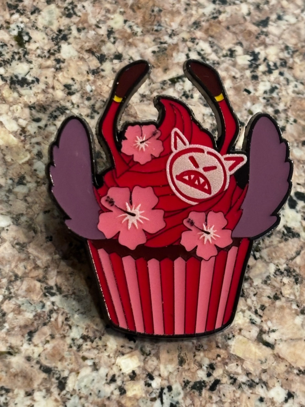 Loungefly Disney Stitch & Experiments Cupcake Blind Box Enamel Pin-Leroy